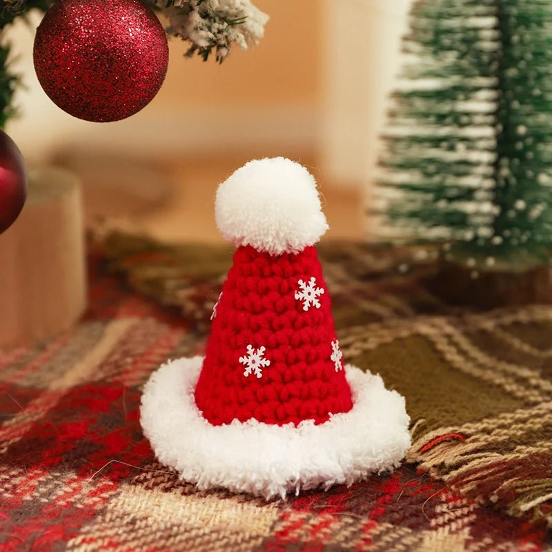 Christmas Pet Scarf & Hat – Adorable Red Scarf for Kittens & Puppies, Perfect Holiday Gift & Festive Accessory