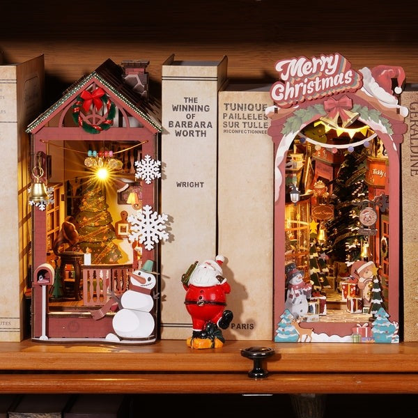 Christmas Street DIY Book Nook Kit