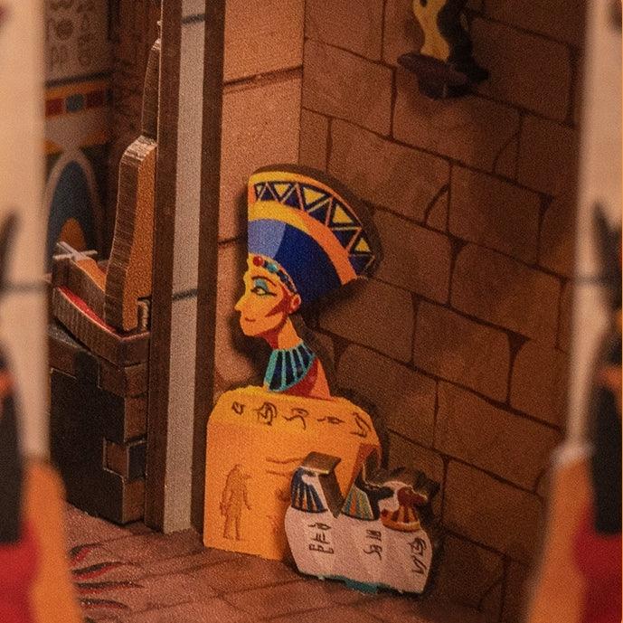 Treasure Hunt DIY Book Nook Kit