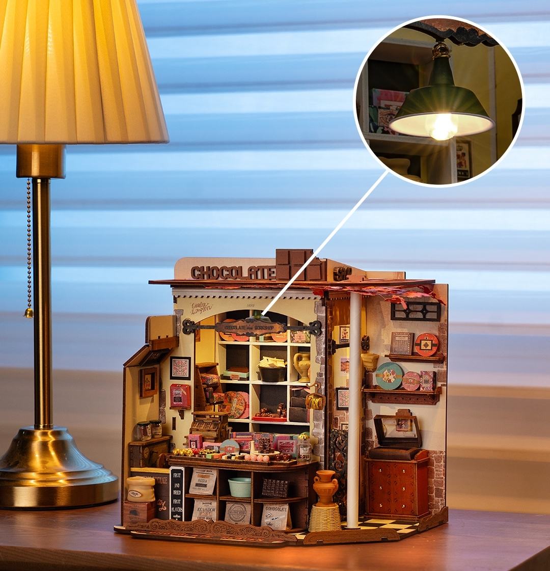 Henry's Chocolate DIY Miniature House