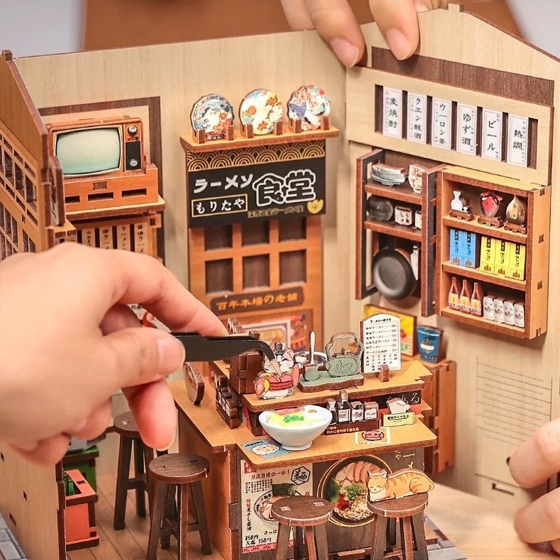 Japanese Ramen Shop DIY Miniature House Kit | Morita-Ya