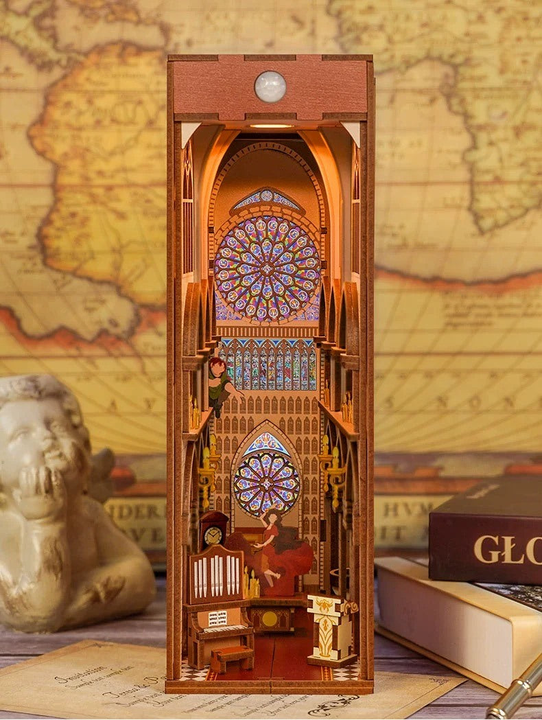 Notre Dame De Paris DIY Book Nook Kit