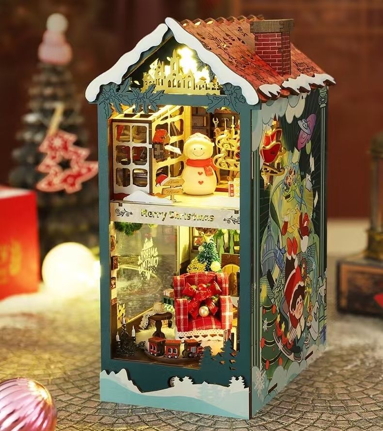 Santa's Christmas House DIY Book Nook Kit