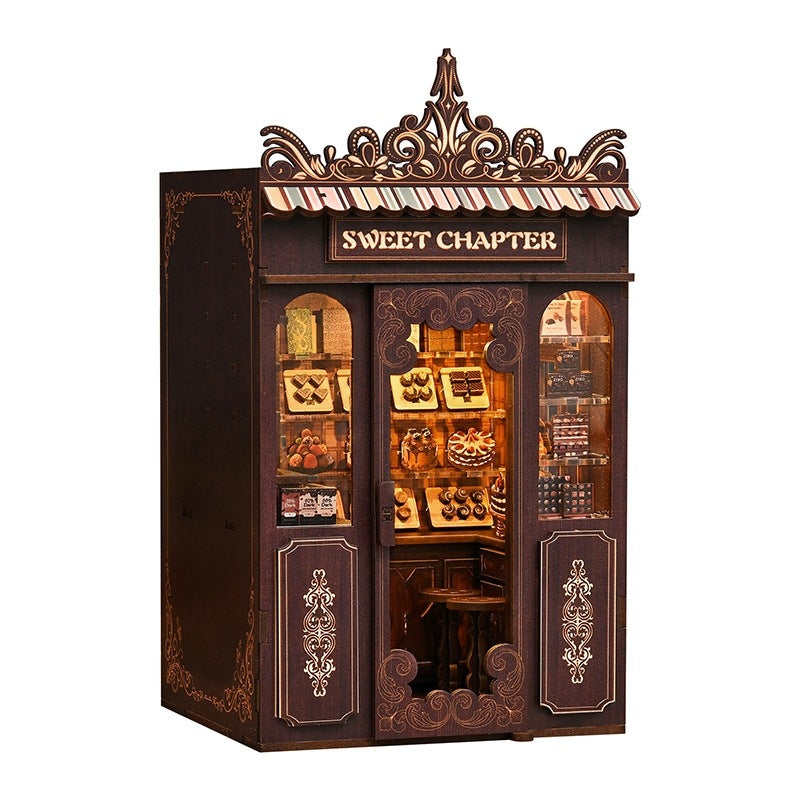 Sweet Chapter DIY Mini Book Nook