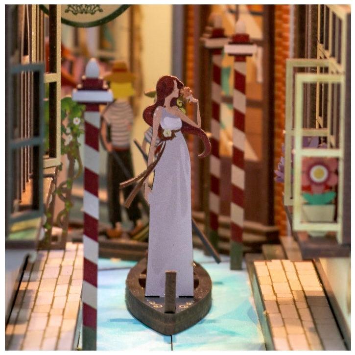 Travels in Venice - 3D Wooden DIY Book Nook