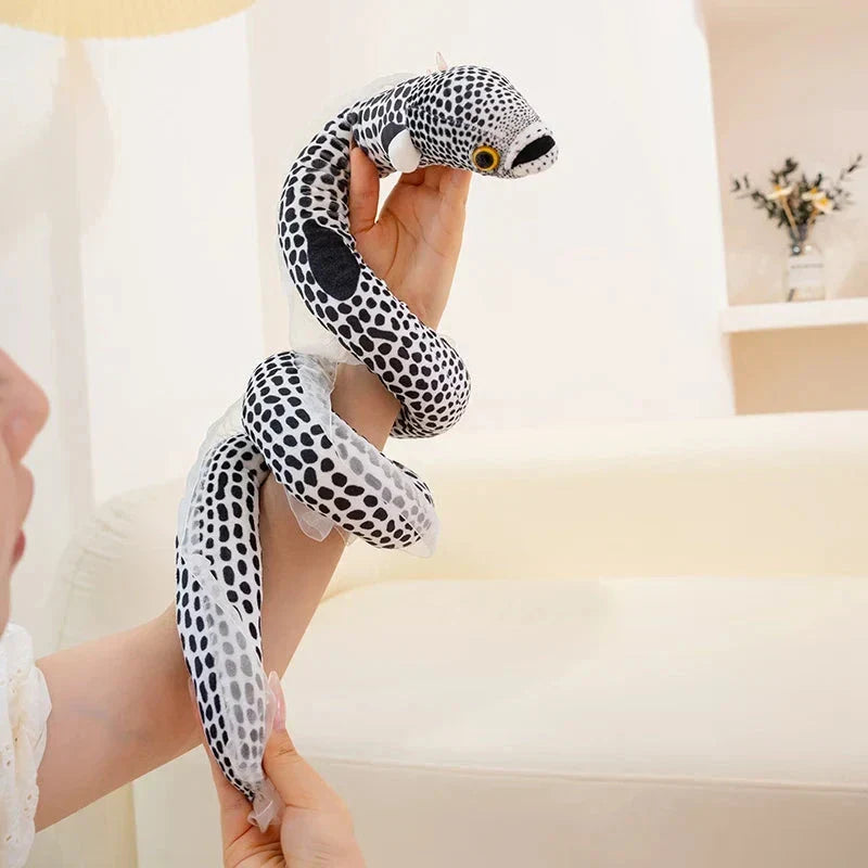 Kumo and Nami Lifelike Sea Eel Plushies