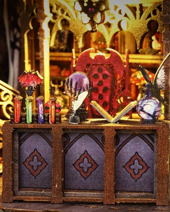 William Castle DIY Book Nook Kit