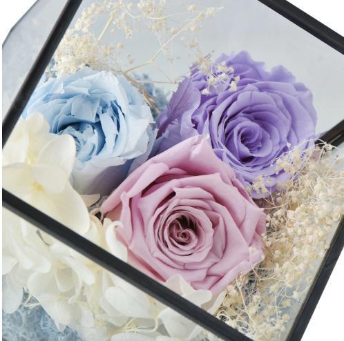 Artificial Flowers Decor with Glass Gift Box
