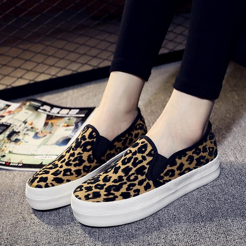 Casual Flat Shoes Women Canvas Slip On Flats Platform Loafers