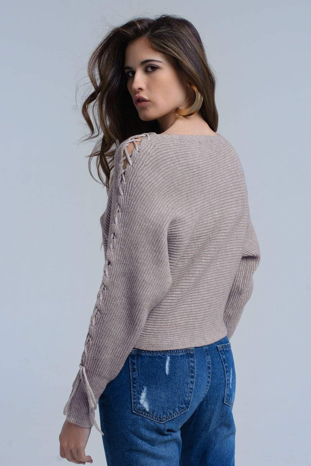 Beige crop sweater with tie ribbons