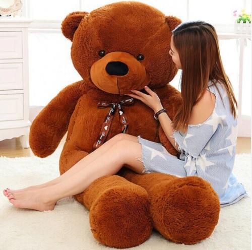 Giant Teddy Bear Valentine's Day Gift