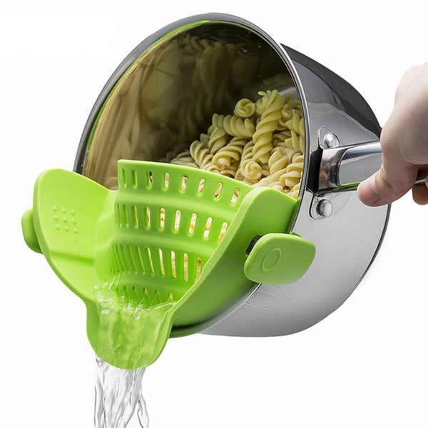Snap 'N Strain Strainer