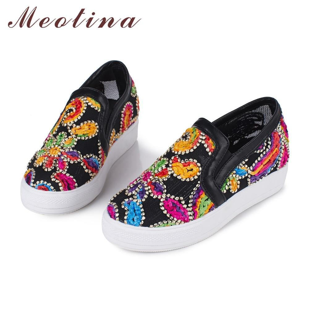 Women Shoes Casual Flats Shoes Embroidered Slip On Female Comfortable Shoes
