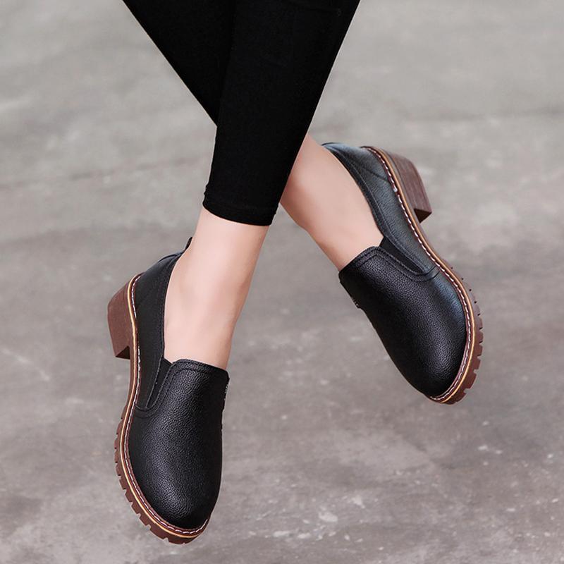 Women Flats Fashion  Casual Leather Shoes Ladies Comfortable Solid Round Toe Women Loafers