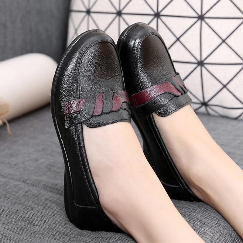 Flats Genuine Leather Solid Cross-Tied Round toe Shoe for Ladies