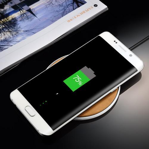 Leather Wireless Fast Charger for iPhone & Samsung