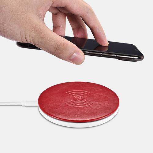 Leather Wireless Fast Charger for iPhone & Samsung