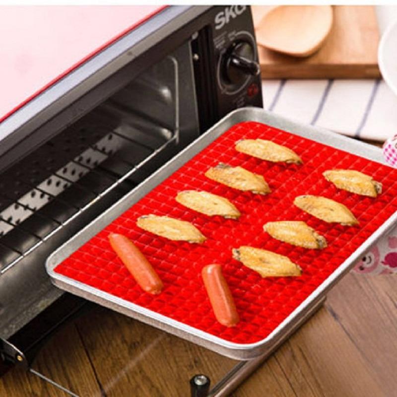 'Pyramid Crisper' Silicone Oven Mat