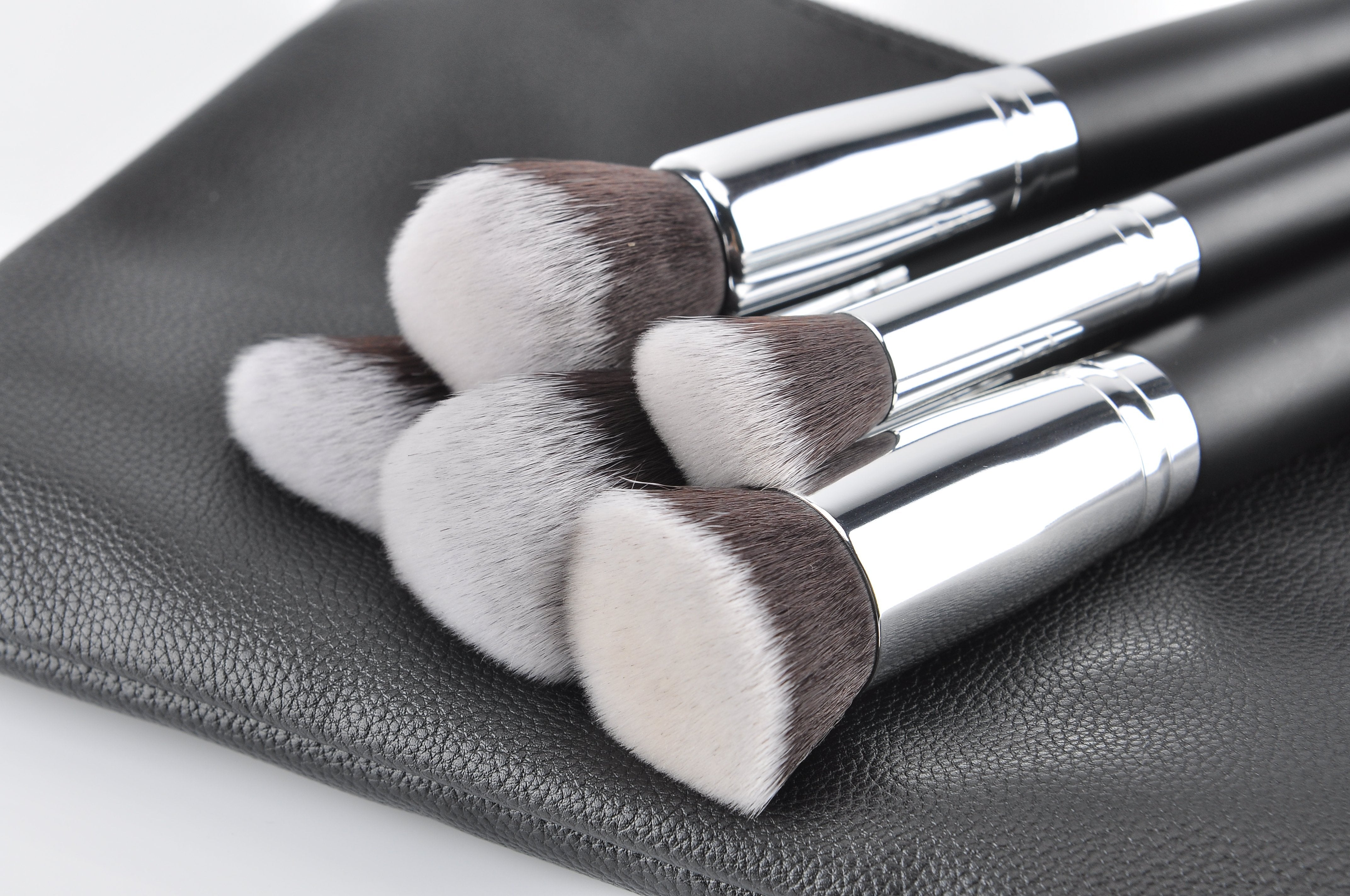 FLAWLESS 15Pcs Blending Cosmetic Shadow Make Up Brushes