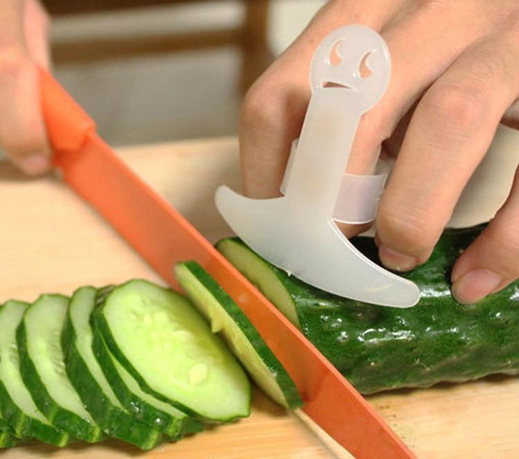 Plastic Cut Vegetable fFnger Protector